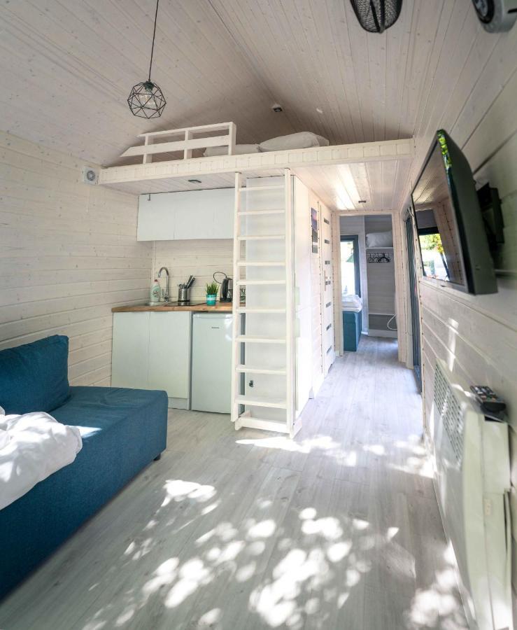 Pod Cyprysami - Surf & Family Resort Jastarnia Kültér fotó