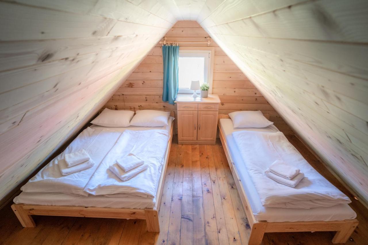 Pod Cyprysami - Surf & Family Resort Jastarnia Kültér fotó