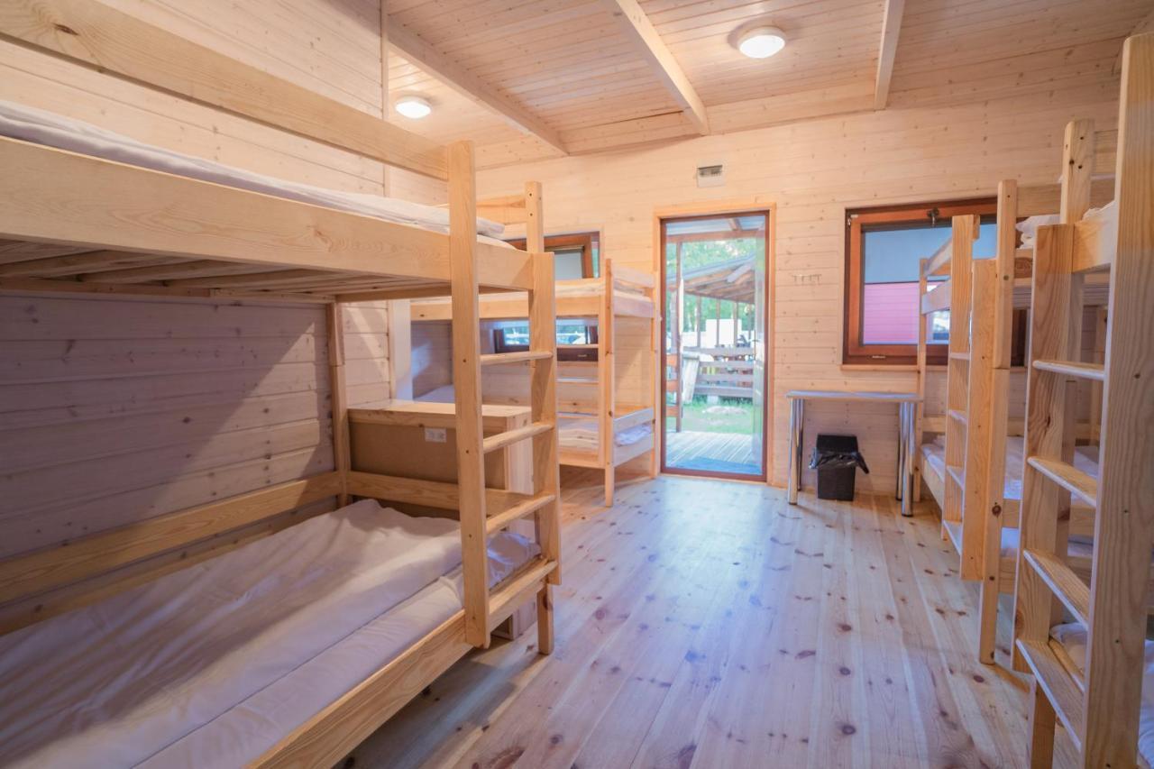 Pod Cyprysami - Surf & Family Resort Jastarnia Kültér fotó